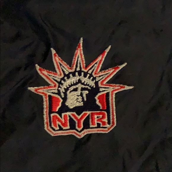 CCM Rangers Jacket Official NHL Gear - Picture 6 of 6